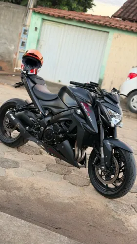 Gsx-s 1000cc 