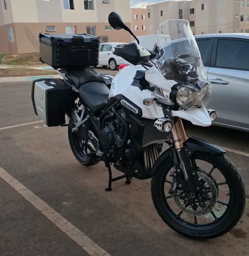 Tiger explorer 1200. Conservada. Aceito troca. Não tenho interesse em consignação.
