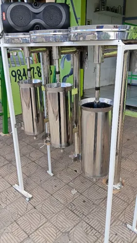 MÁQUINA INOX PARA BATER AÇAÍ