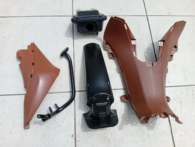 Vendo peças da Shineray jet 125/ano 2025 todas perfeitas vendo separadas também 
