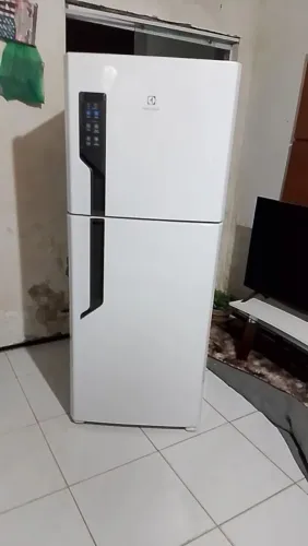 Geladeira Electrolux Frost Free grande 470 litros