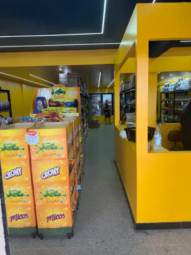 ? LOJA FATURANDO ATÉ R$450 MIL/MÊS - COMPLETA, REFORMADA E COM FATURAMENTO COMPROVADO 