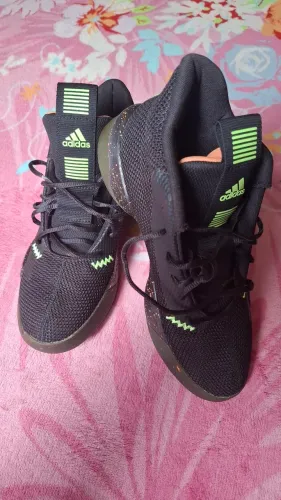 Tenis Adidas original pro Next tamanho 39