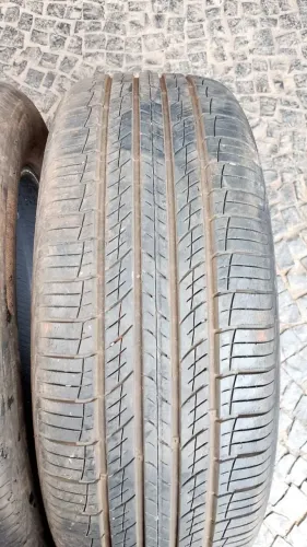 Pneu 235/60/18 Hankook 80 % Vid