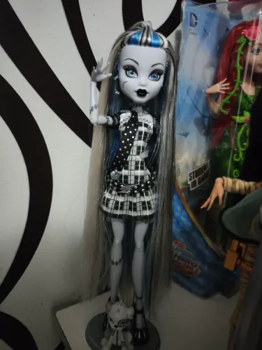 Monster high Frankie Real drama 