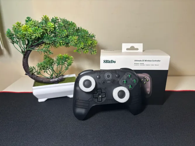 Controle 8BitDo Ultimate 2C