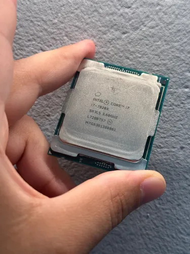 Intel i7 7820X