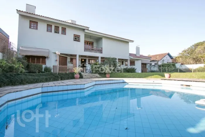 Casa à venda em Vila Assunção com 508 m², 5 quartos, 1 suíte, 6 vagas