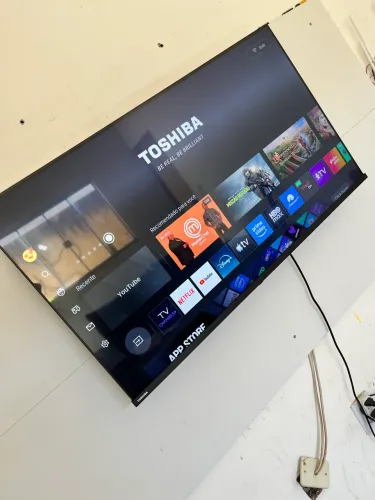Televisão Toshiba 43 polegadas