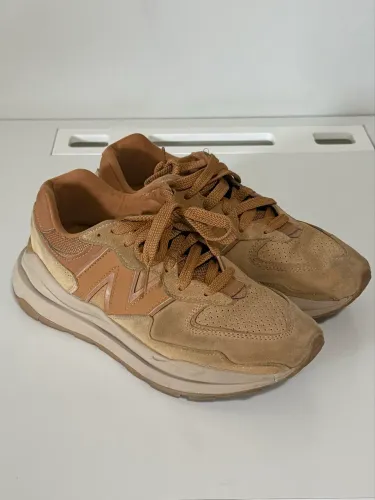 Tênis New Balance 57 40 TAM.40 Caramelo