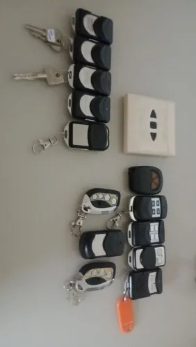 Controle de porta automática codificados