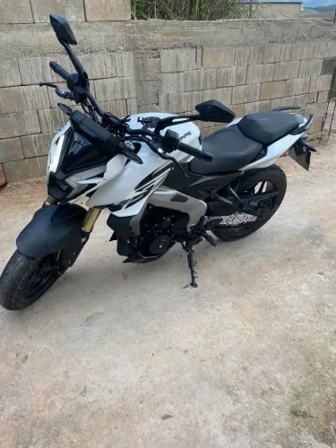 Bajaj Dominar Ns400z