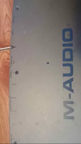 Interface de áudio M- áudio