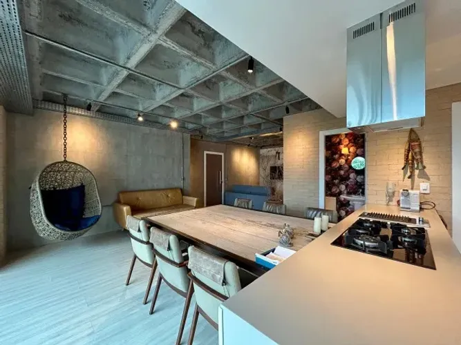 Apartamento pertinho do centro, mobiliado, para quem quer morar bem e pertinho de tudo.