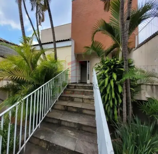 Sobrado à Venda na Vila Zelina 3 quartos