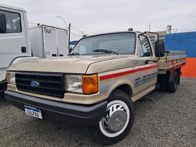 Ford F-4000 4X2 Carroceria - (1993)