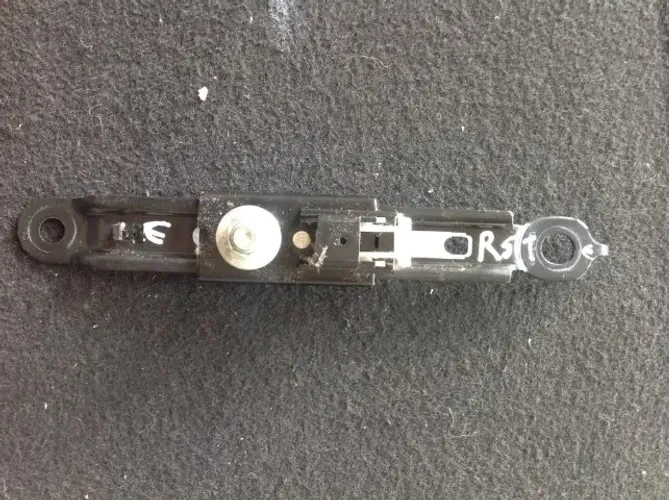 Suporte Cinto Segurança Esquerdo Rav4 2015 