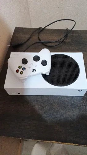 Vende-se Xbox Série S