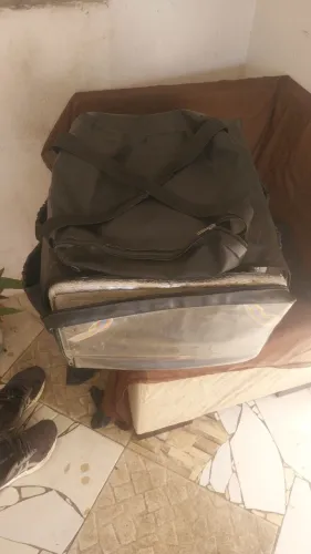 Vendo uma mochila de carregar pizza, tipo bag