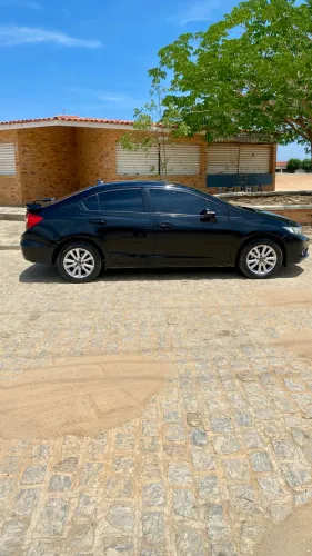 Honda Civic Sedan LXR 2.0 Flexone 16V Aut. 4P 2014