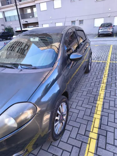 Fiat Punto ELX 1.4 Fire Flex 8V 5P 2010
