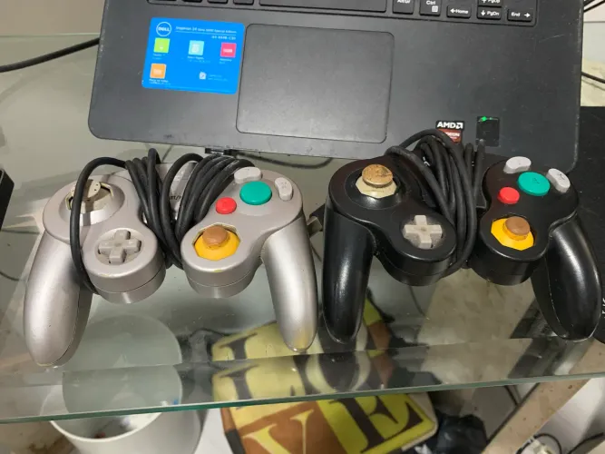 2 controles de gamecube usados