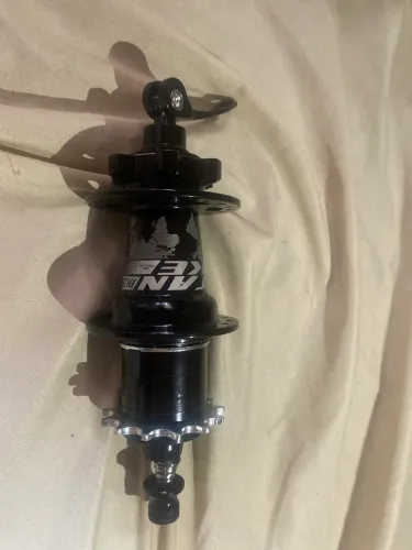 Cubo barulhento tanke com kit sigle