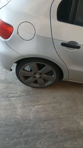 Troco roda 17 sem pneus 