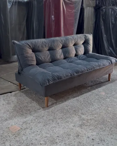 Sofá cama pés palito 