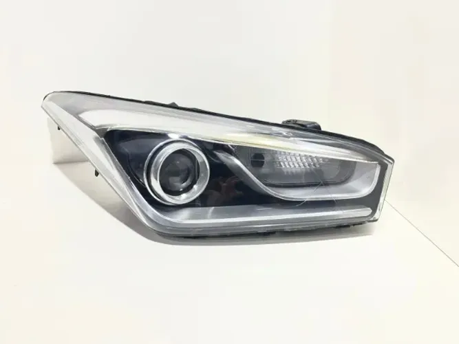 FAROL HB20 MASCA NEGRA COM FRISO PRATA 2013 2014 2015 2016 2017 2018 2019 LD