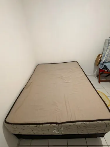 Cama casal com box e colchão