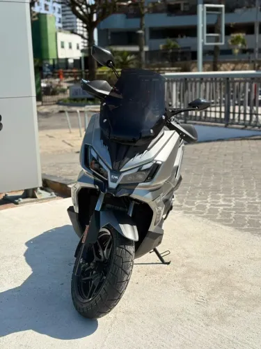 ADX TG 300 0KM | VENDEDORA NATASHA