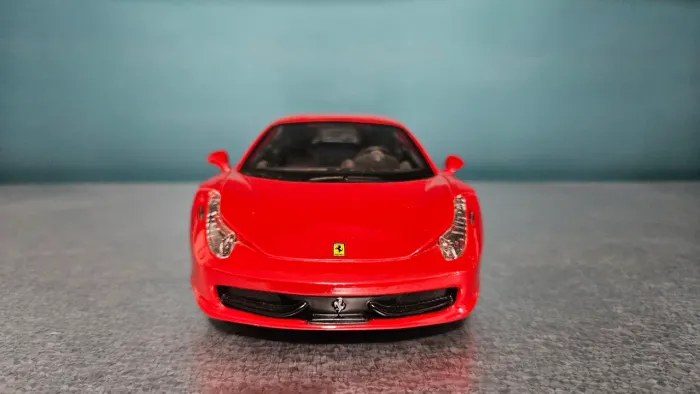 Miniatura Ferrari 458 1:24