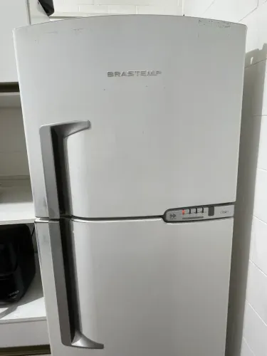 Vende-se Geladeira Brastemp 