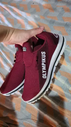 Tênis Novo, sem cadarço N°37 Unisex