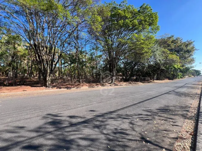 Terreno à Venda no Condomínio Vale das Laranjeiras  Indaiatuba  Sp.