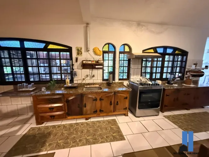 Chácara para Venda em Embu das Artes, Chácara Vale da Boa Vida, 4 dormitórios, 2 suítes, 4