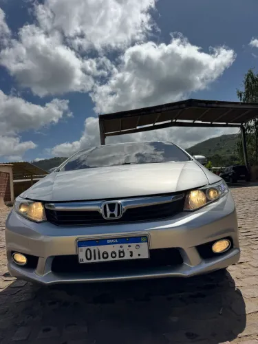 Honda Civic Sedan LXR 2.0 Flexone 16V Aut. 4P 2014