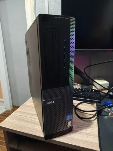 PC Dell Optiplex 390 Core i7 + 8GB RAM + 128GB SSD