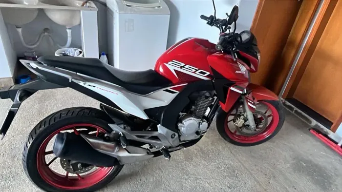 Twister 250