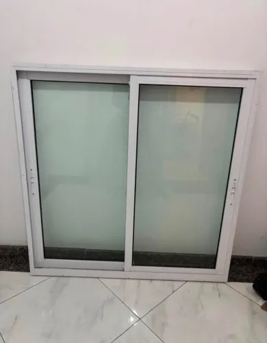 Janela de alumínio