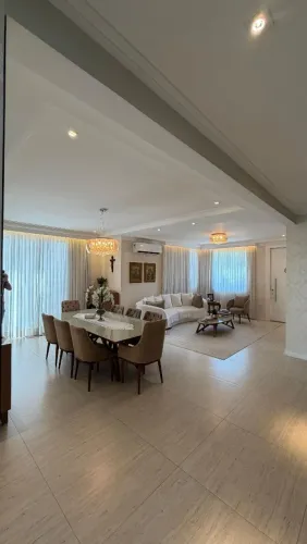 Renaissence, Chapada. Duplex, 437 m², 5 sts, modulados, climatizado e piscina