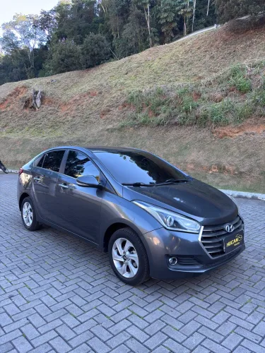 Hyundai HB20S Premium 1.6 Flex 16V Aut. 4P 2017