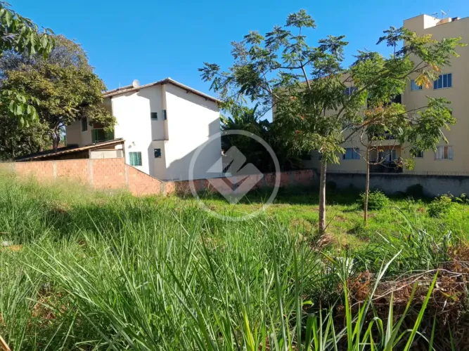 Lote Comercial à Venda, ZC01, plano, 380m2 expansível para 760m2 - Lagoa Santa codigo: 344
