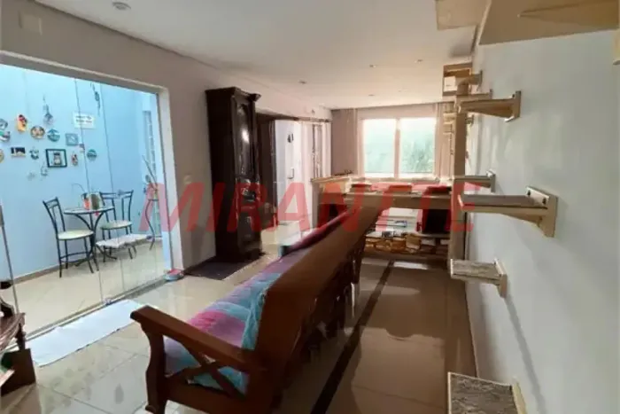 Sobrado de 136m² com 4 quartos em Jardim São Paulo