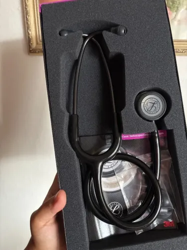 Estetoscópio Littmann (Nunca utilizado).