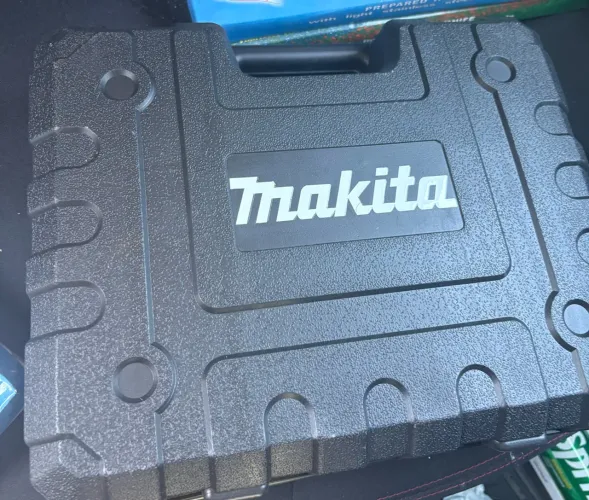 CHAVE DE IMPACTO MAKITA KIT COMPLETO À VENDA!