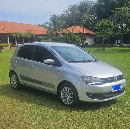 Volkswagen Fox Rock IN RIO 1.6 MI Total Flex 8V 5P 2014