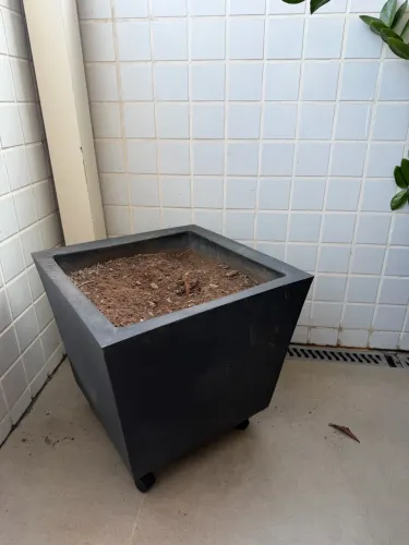 Vaso planta quadrado grande