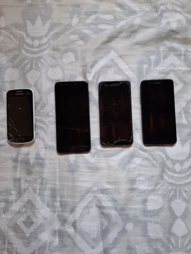 Celulares para retirada de peças